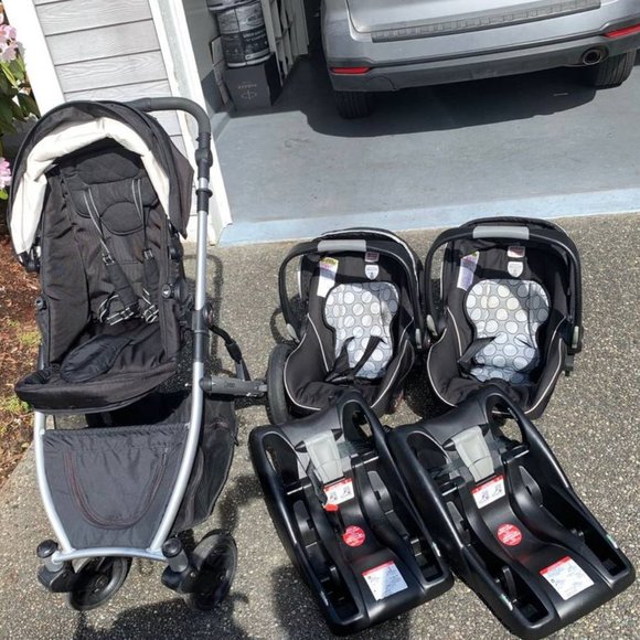 Britax stroller/car seat set - Picture 1 of 8
